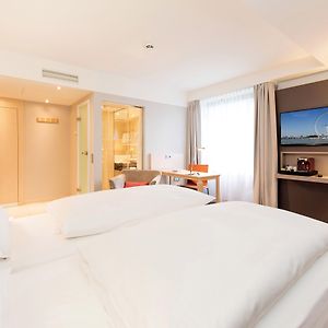 Superior Zimmer mit Kingsize-Bett